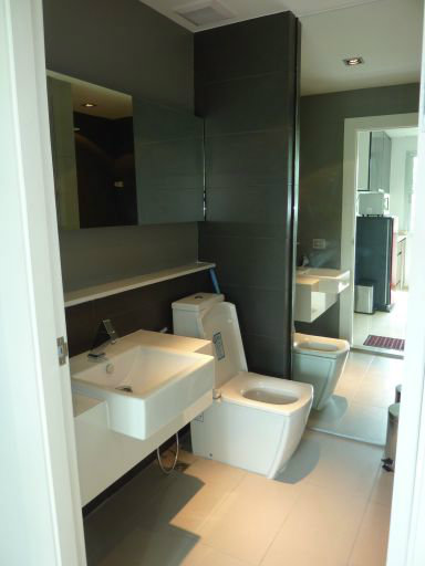 Flat in Jomtien - Vacation, holiday rental ad # 27117 Picture #3 thumbnail