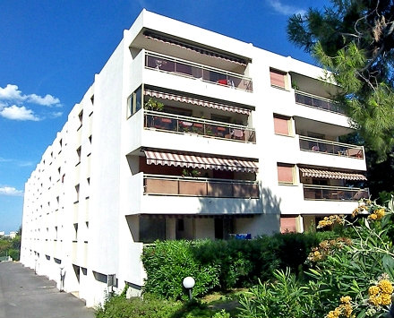 Appartement à Antibes - Location vacances, location saisonnière n°27135 Photo n°1