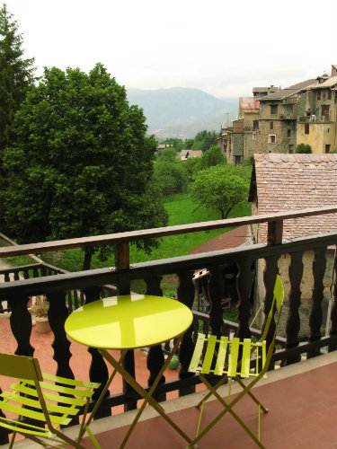 Appartement  St dalmas valdeblore pour  5 •   avec balcon 