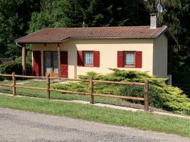 Gite  Fontenoy-le-chteau pour  4 •   avec balcon 