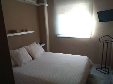 Flat in Torremolinos - Vacation, holiday rental ad # 28050 Picture #3 thumbnail