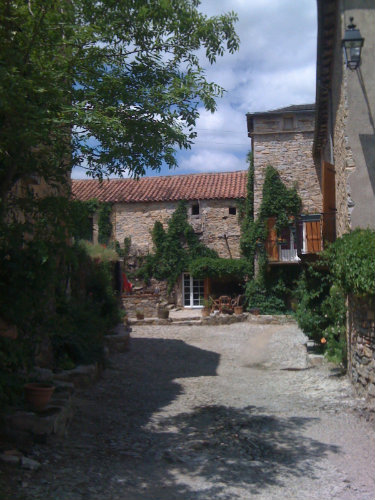 House in Saint jean d'alcapis for   12 •   with balcony 