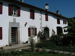House in Pagolle - Vacation, holiday rental ad # 28349 Picture #2 thumbnail