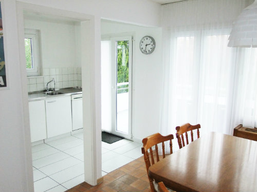 Flat in Wdenswil for   4 •   private parking 