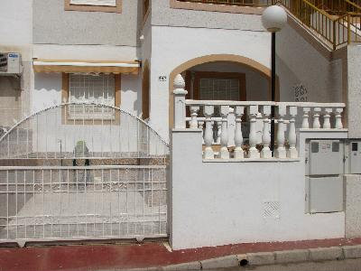 Appartement  Torrevieja pour  6 •   avec piscine partage 