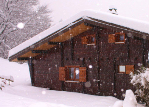 Chalet  Thnes pour  5 •   parking priv 