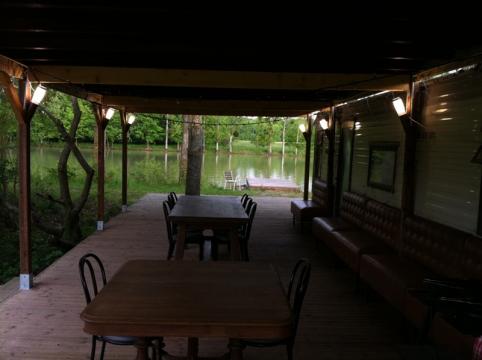 Mobil-home à Courtenay pour  8 •   vue sur lac 