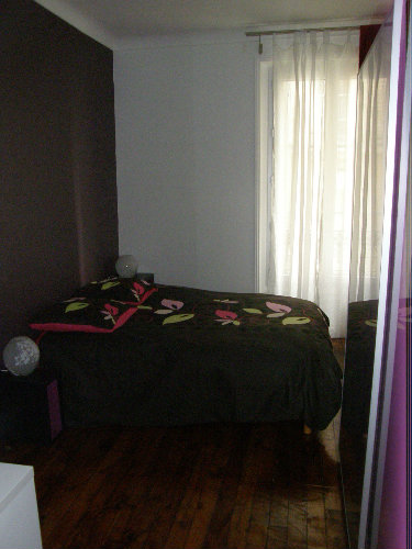 Flat in Paris - Vacation, holiday rental ad # 28680 Picture #2 thumbnail