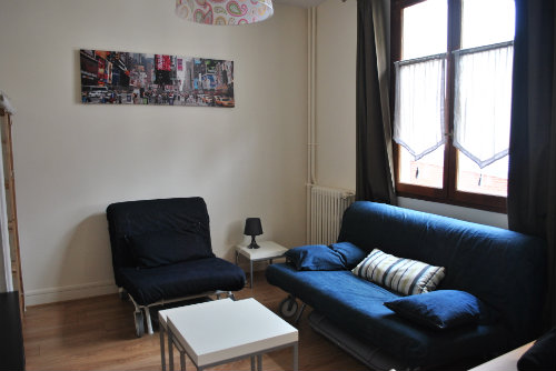 Studio in Paris - Vacation, holiday rental ad # 29143 Picture #1 thumbnail