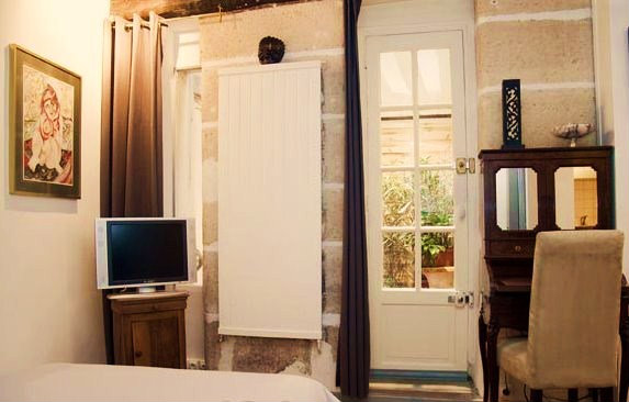 Studio in Paris - Vacation, holiday rental ad # 29517 Picture #1 thumbnail