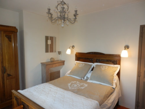 Bed and Breakfast in Sainte-tulle for   3 •   1 bedroom 