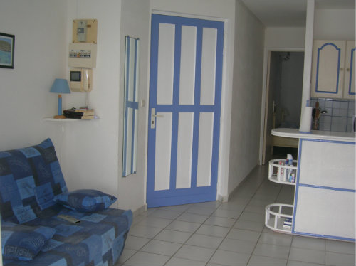 Flat in Sainte anne - Vacation, holiday rental ad # 29679 Picture #3 thumbnail