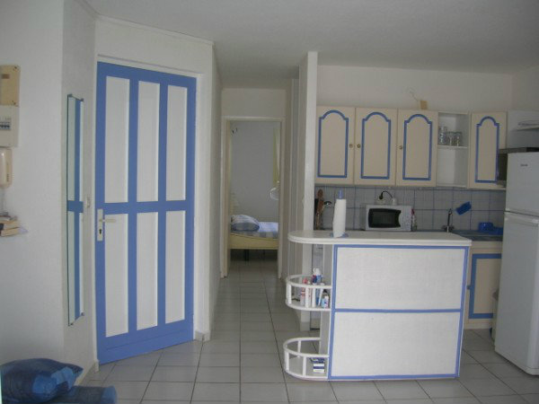 Flat in Sainte anne - Vacation, holiday rental ad # 29679 Picture #4 thumbnail