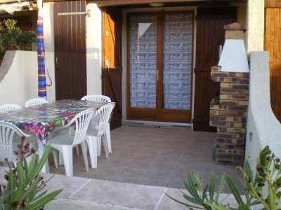 House in Port -leucate for   5 •   private parking 