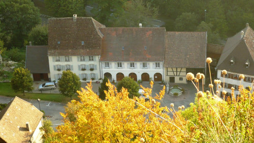 Maison  Ferrette pour  6 •   4 toiles 