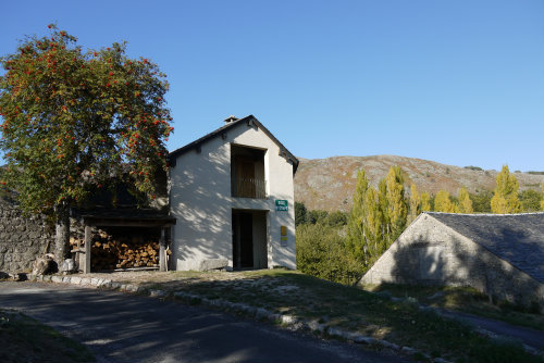 Casa rural en Dourbies para  12 •   con terraza 