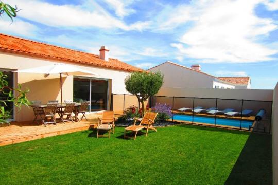 Haus in Sables d'olonne fr  10 •   mit privat Schwimmbad 