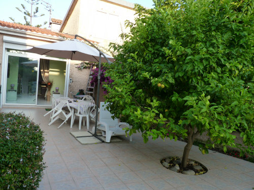 Studio in Borgo fr  4 •   mit Terrasse 