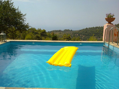 House in Agaliani for   8 •   view on sea 