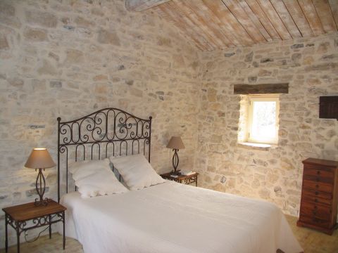 House in Murs gordes - Vacation, holiday rental ad # 31302 Picture #1