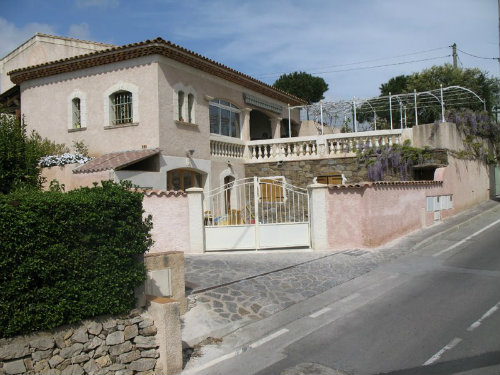 House in Carqueiranne - Vacation, holiday rental ad # 31420 Picture #3 thumbnail