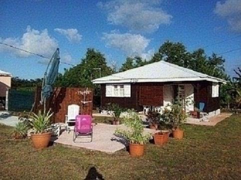 Bungalow Sainte Anne - 4 people - holiday home