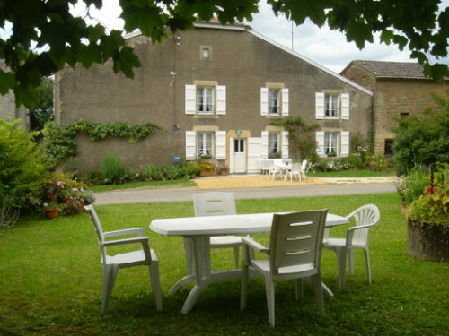 Boerderij in Petit-xivry voor  8 •   met terras 