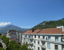 Flat in Grenoble for   4 •   4 stars 