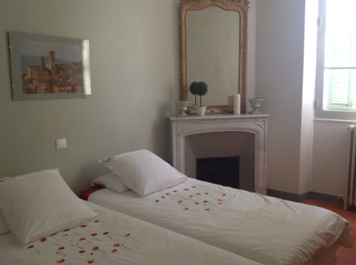 Bed and Breakfast in Grasse voor  4 •   uitzicht op zee 