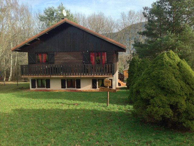 Chalet in Taintrux fr  12 •   Privat Parkplatz 