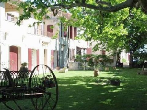 Casa en Arles para  14 •   con piscina privada 