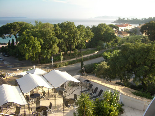 Appartement  Cavalire pour  5 •   vue sur mer 