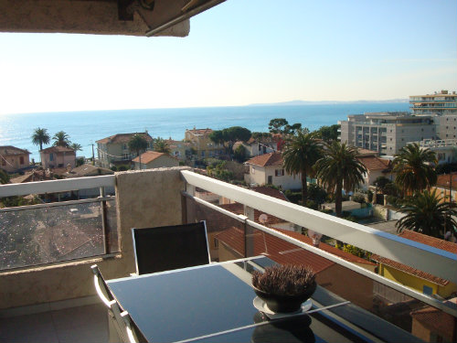 Flat in Cagnes sur mer - Vacation, holiday rental ad # 33030 Picture #2 thumbnail