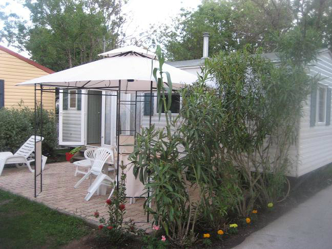 Mobil-home  Hyeres les palmiers pour  5 •   jardin 