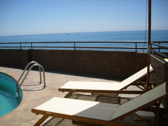 Studio  Benalmdena costa pour  2 •   vue sur mer 