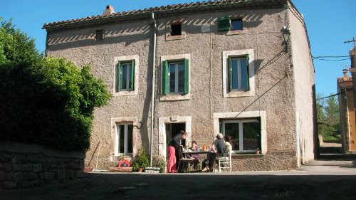 Gite  Fourtou pour  8 •   avec terrasse 