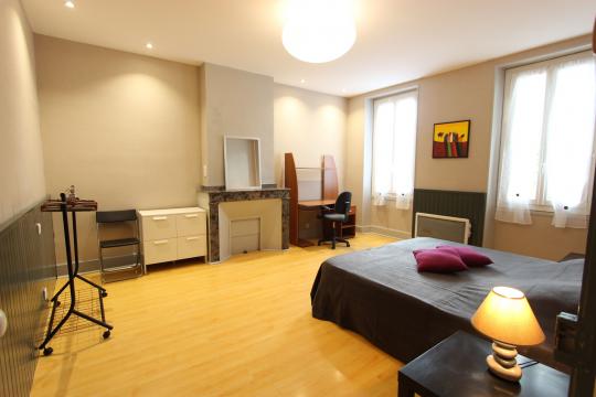 Chambre d'htes  Albi pour  15 •   5 chambres 