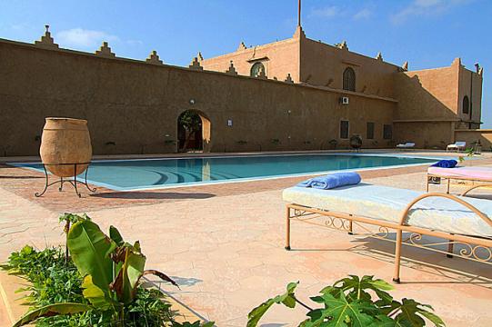 Bungalow in Taroudant fr  6 •   Privat Parkplatz 