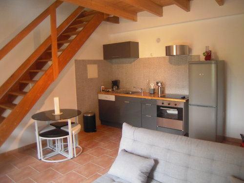 Flat in Etauliers for   4 •   animals accepted (dog, pet...) 