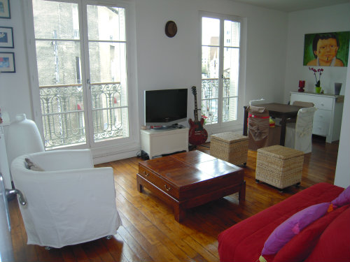 Flat in Paris 15eme - Vacation, holiday rental ad # 34266 Picture #5 thumbnail