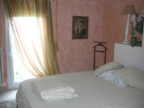 House in Eguilles - Vacation, holiday rental ad # 34333 Picture #11 thumbnail
