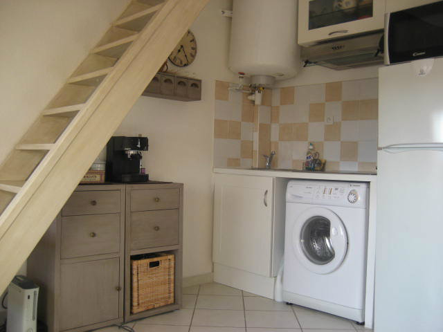 Flat in La garde - Vacation, holiday rental ad # 34408 Picture #3