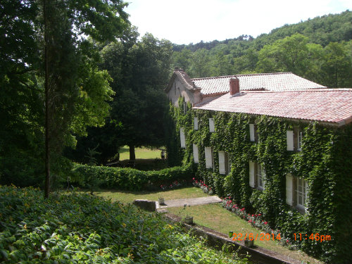 Château à Saint jeure d'ay - Location vacances, location saisonnière n°34534 Photo n°3