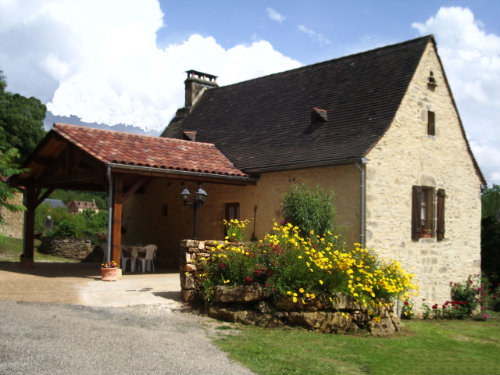 Gite  Veyrignac pour  5 •   avec piscine partage 