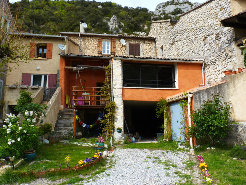 Haus in Les pilles fr  6 •   mit Terrasse 