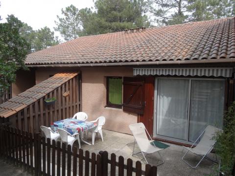 Maison à Lacanau pour  4 •   avec terrasse 