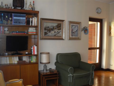 Apartamento en Lesa - Detalles sobre el alquiler n34800 Foto n6