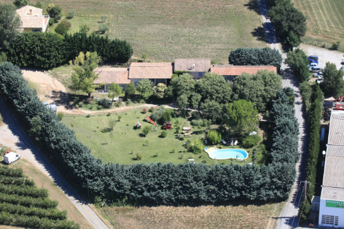 Casa rural en Manosque para  6 •   servicios lujosos 