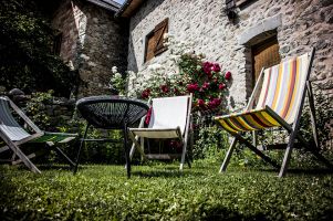 Gite  Saint-bonnet-en-champsaur pour  9 •   avec terrasse 