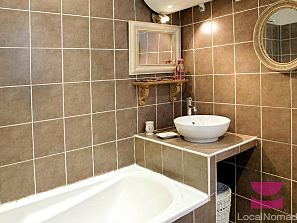 Flat in Paris - Vacation, holiday rental ad # 35068 Picture #15 thumbnail